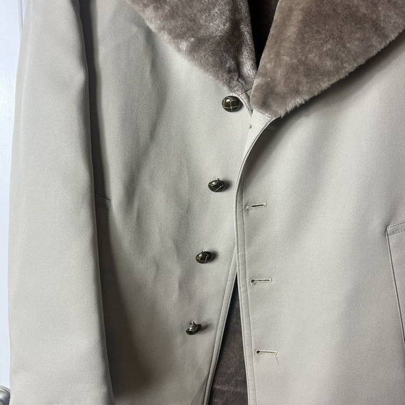 London Fog Vtg Coat Plush Faux Fur Lined Collar Tan Single Breast Men's 38 Reg - Picture 4 of 9